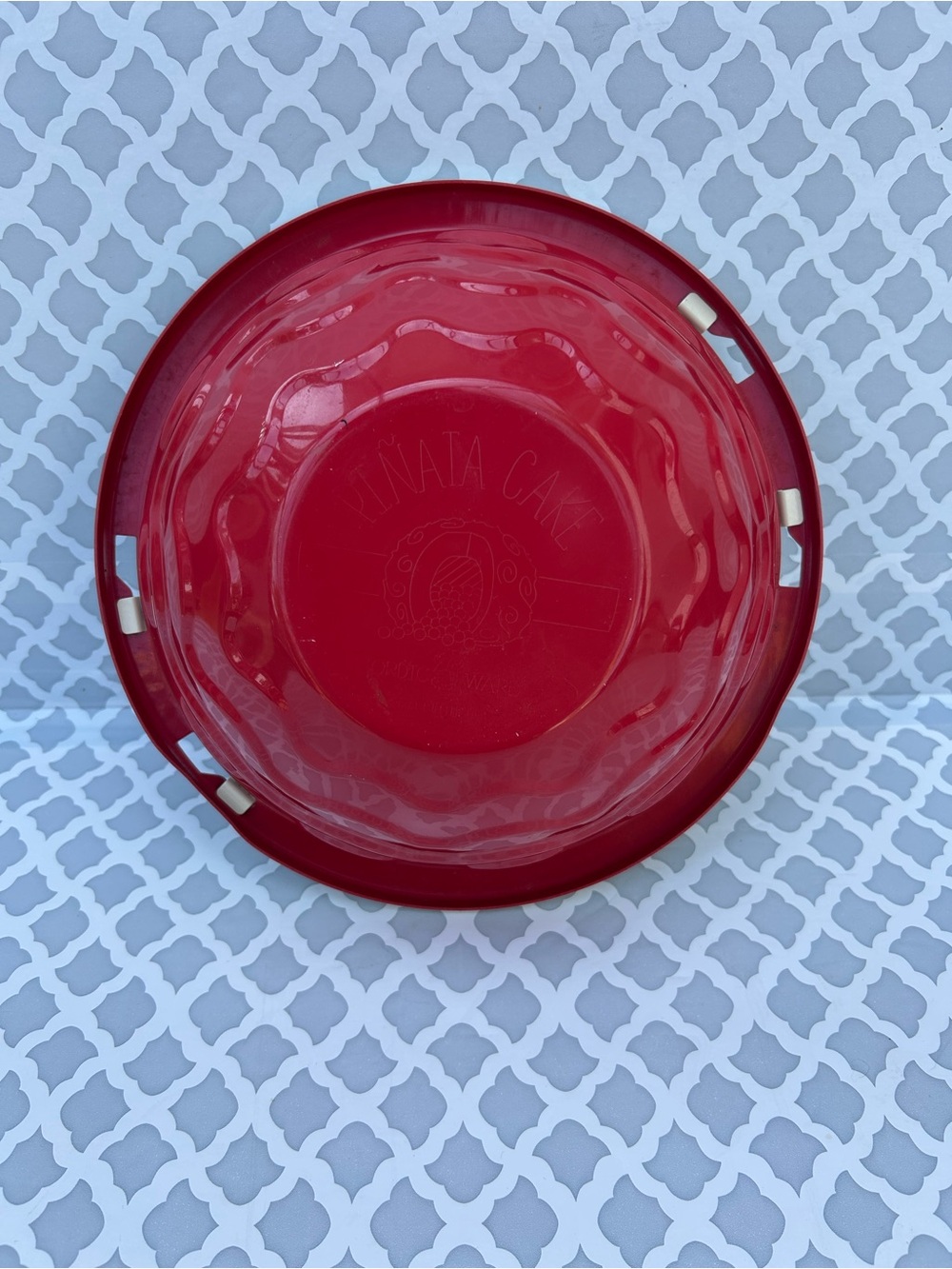 Nordic Ware Piñata Cake pan